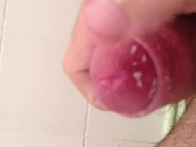 Solo boys creamy gay handjob scene