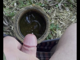 Public Japanese gay masturbation scene with a happy ending