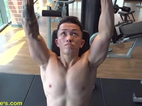 Muscle worship and nipple play with an Asian hunk.